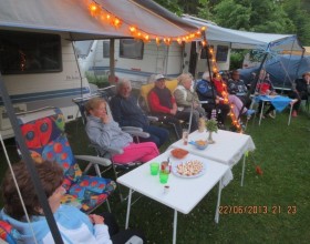 Sraz karavanistů v kempu