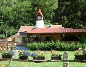 Recepce s restaurací